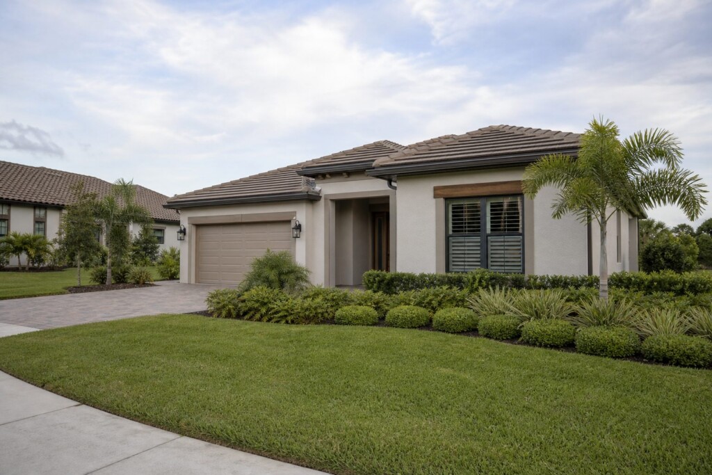 Lakewood Ranch neighborhood with well-kept homes and quiet residential streets, an established residential neighborhood